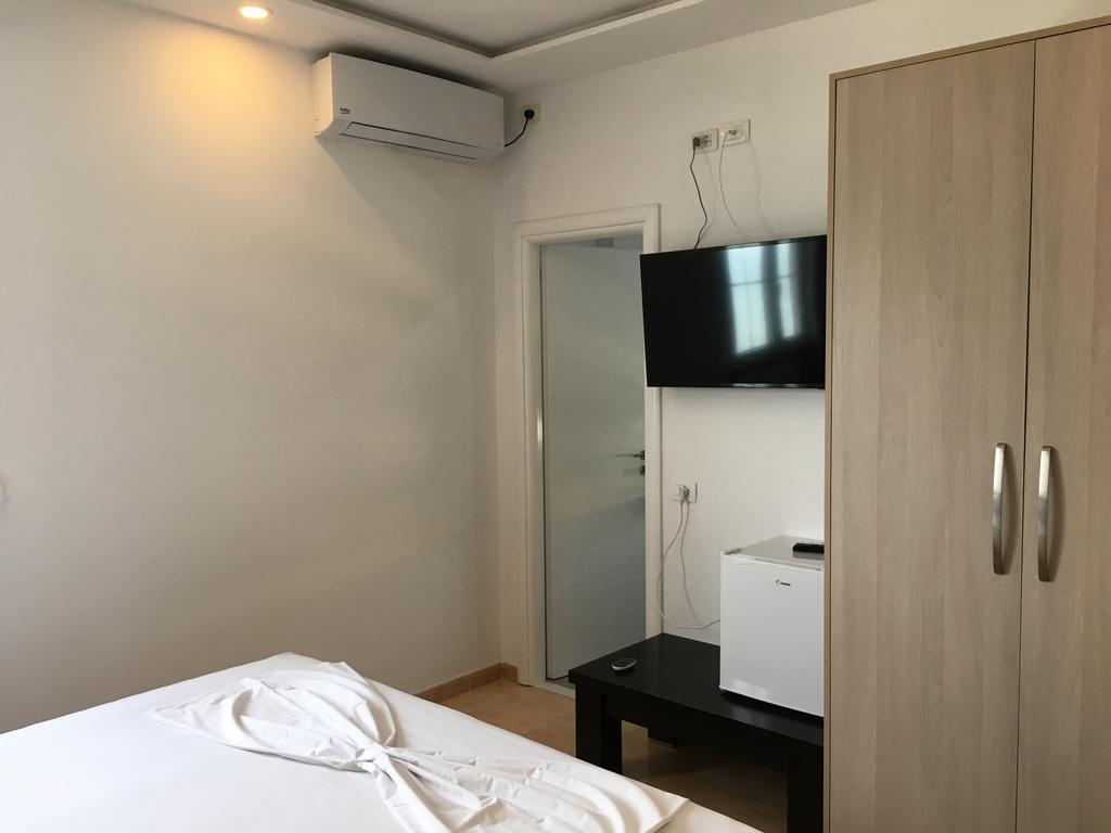 Espana Aparthotel Škalngur Εξωτερικό φωτογραφία