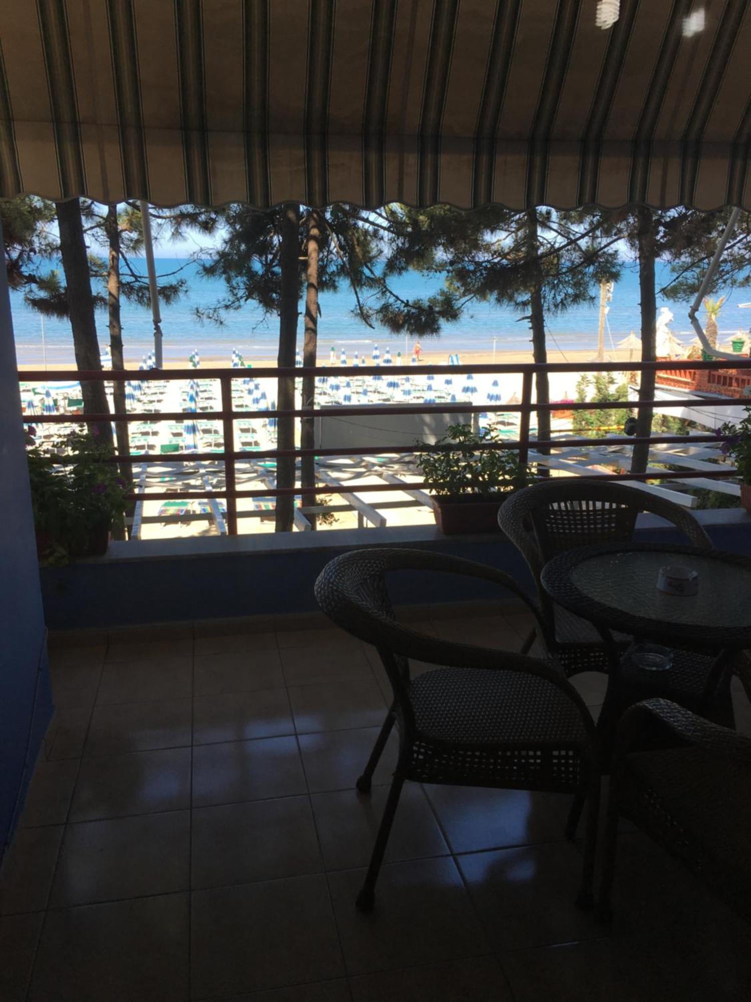 Espana Aparthotel Škalngur Εξωτερικό φωτογραφία